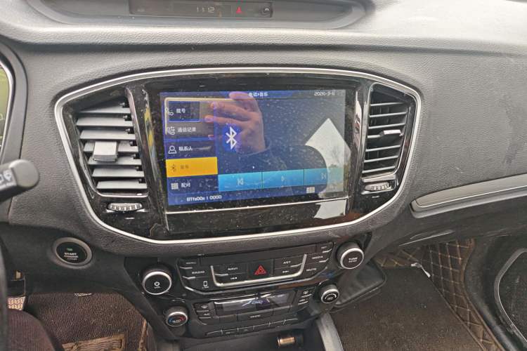 Used Geely Auto Vision X6 2016 1.8L Manual Luxury Model