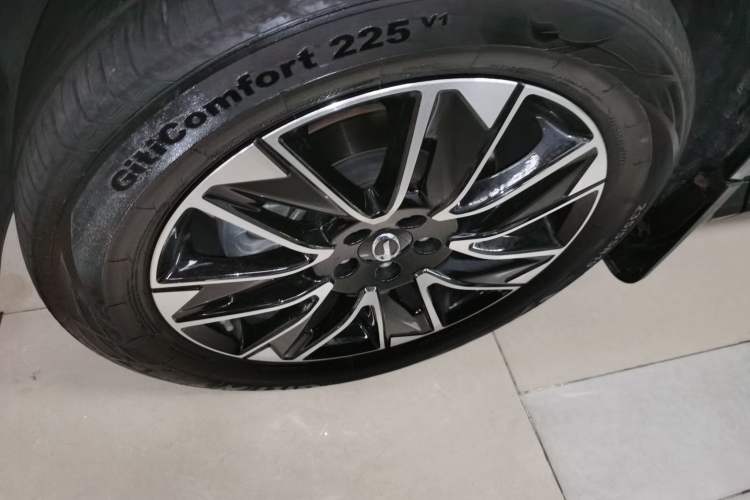 Used GAC Trumpchi GS4 2024 MAX 1.5T Flagship Edition Left Front Wheel Hub