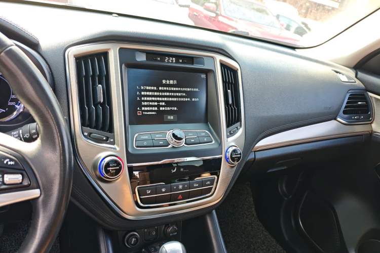 Used CHANGAN CS95 2017 2.0T Two-Wheel Drive Zhituo Edition