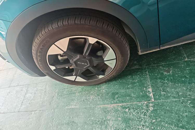 Used AION UT 2025 420 Prestige Edition Exterior 4