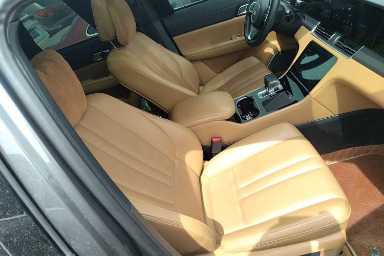 Used Li Auto ONE 2020 Extended-Range 6-Seater Version Right Front Seat