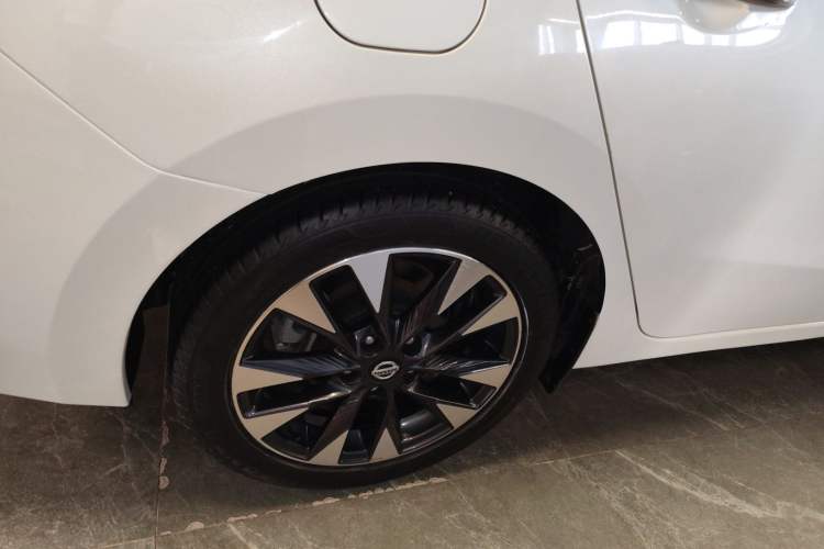 Used Nissan Lannia 2021 1.6L CVT Smart Connect Smart Cool Edition Right Rear Wheel Hub