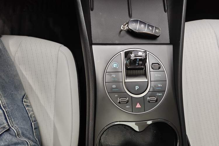 Used BYD Seal 05 DM-i 2025 DM-i Intelligent Drive 120KM Flagship Model
