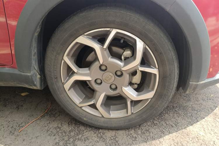 Used Geely Auto Vision X1 2017 1.3L Automatic Player Edition