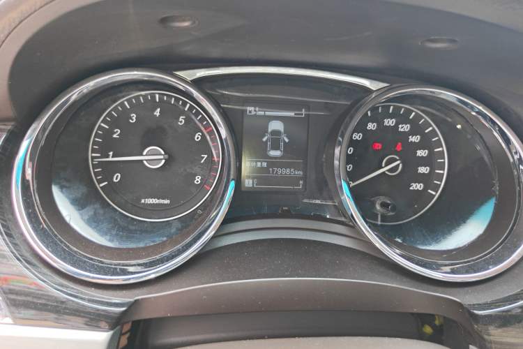 Used Baojun 730 2016 1.5T Manual Comfort Version 7 Seats Instrument Cluster