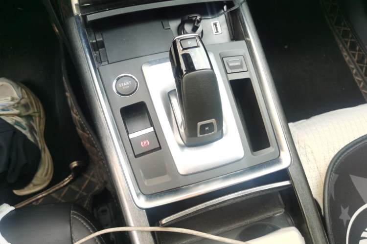 Used Citroen C6 2019 400THP ORIGINS Centennial Deluxe Edition Gear Lever