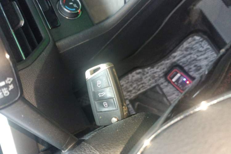 Used Volkswagen Lavida 2019 1.5L Automatic Comfort Edition China VI Standard Vehicle Key