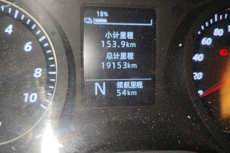 Used Wuling Yangguang 2024 300KM Comfort Version Passenger Van 75kW
