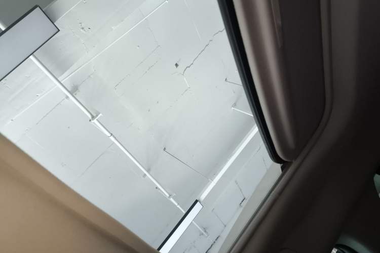 Used Toyota Granvia 2023 2.5L Hybrid Prestige PLUS Edition Headliner