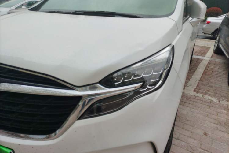 Used Buick GL8 2020 ES Land Cruiser 653T Luxury Model