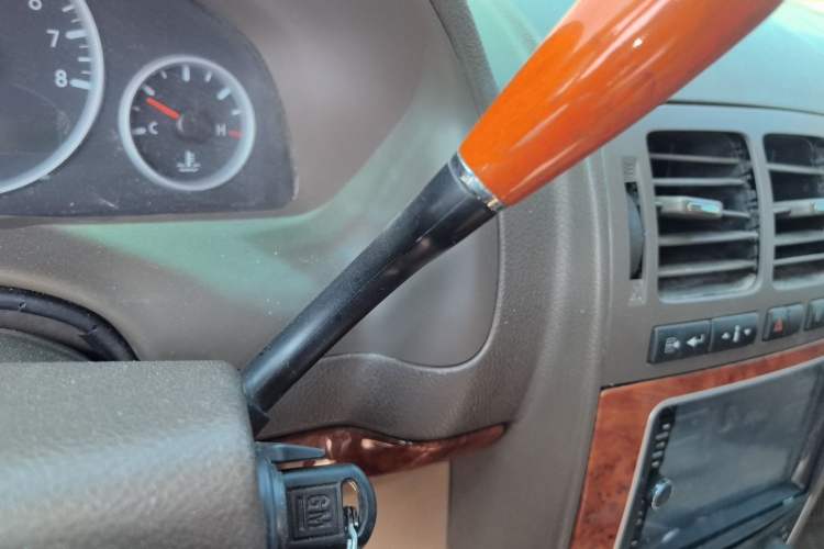 Used Buick GL8 2011 2.4L LT Executive Edition