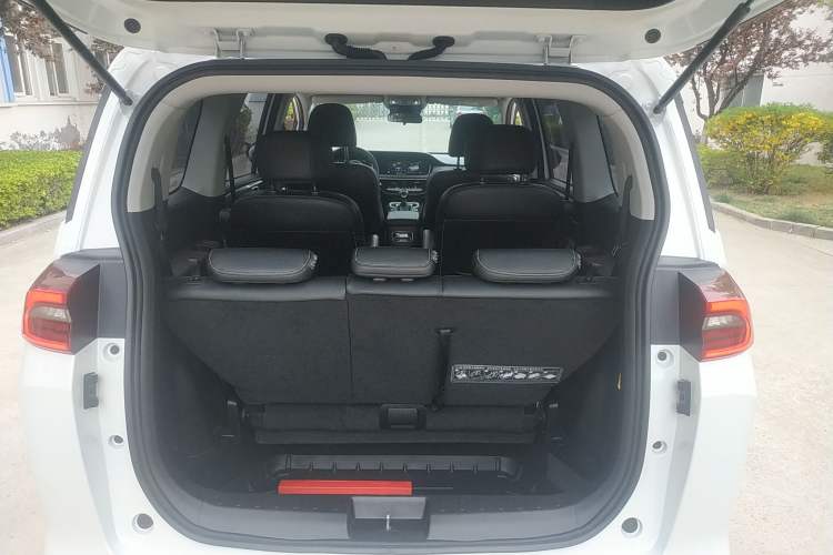 Used GAC Trumpchi M6 2023 PRO 270T DCT Luxury Edition Trunk