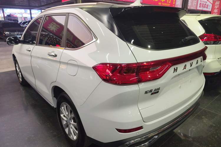 Used Haval M6 2021 PLUS 1.5T DCT Luxury Smart Connectivity Model
