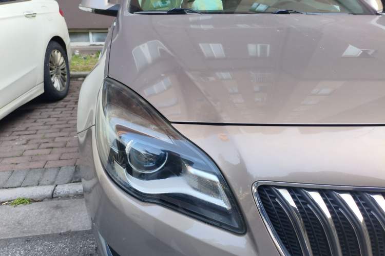 Used Buick Regal 2014 2.0L Leading Fashion Edition