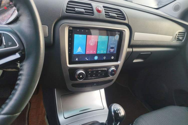 Used JAC T6 2020 2.0T Diesel Two-Wheel-Drive Elite Version Long Wheelbase China VI Emission Standard HFC4DB2-2E