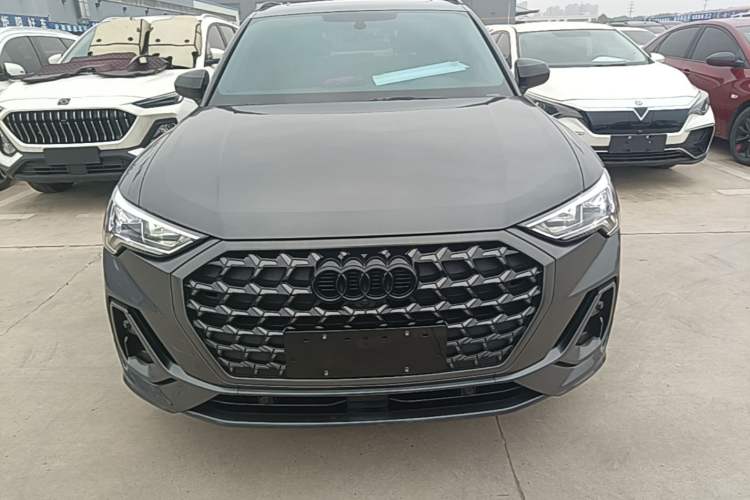 Used Audi Q3 2024 35 TFSI Fashion Dynamic Edition Front