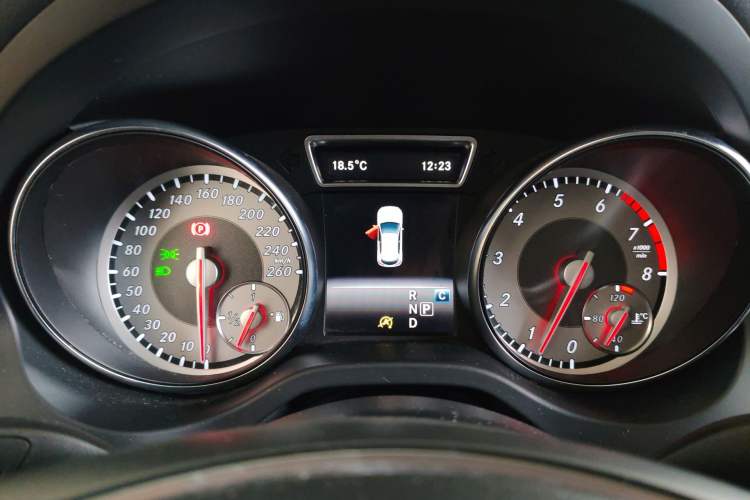 Used Mercedes-Benz GLA 2016 GLA 200 Fashion Model Instrument Cluster