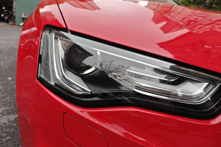 Used Audi A5 2014 Sportback 45 TFSI quattro Right Front Headlight