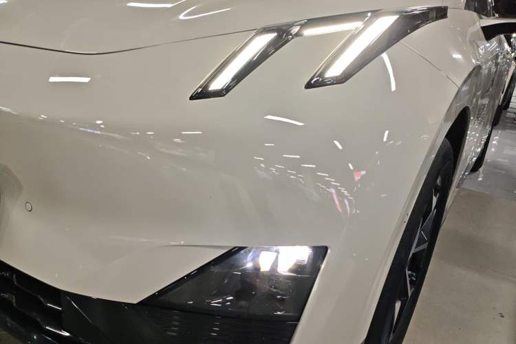 Used Lynk & Co Z20 2026 Model 430km Rear-Wheel Drive Pro Left Front Headlight