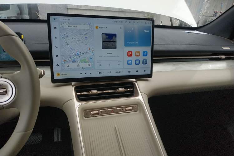 Used Wuling Xingguang S 2024 130km Flagship Version Audio And AC Panel