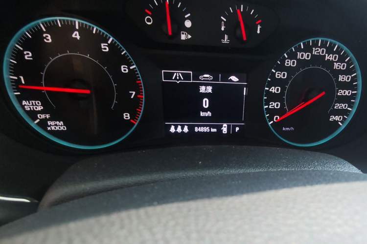 Used Chevrolet Malibu XL 2022 535T Automatic Sport Edition Odometer Close Up