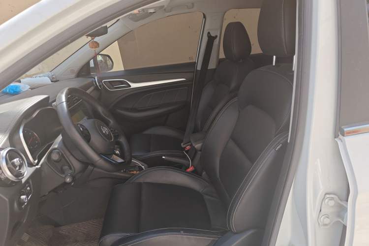 Used MG ZS 2018 1.5L Automatic Luxury Edition China V Standard
