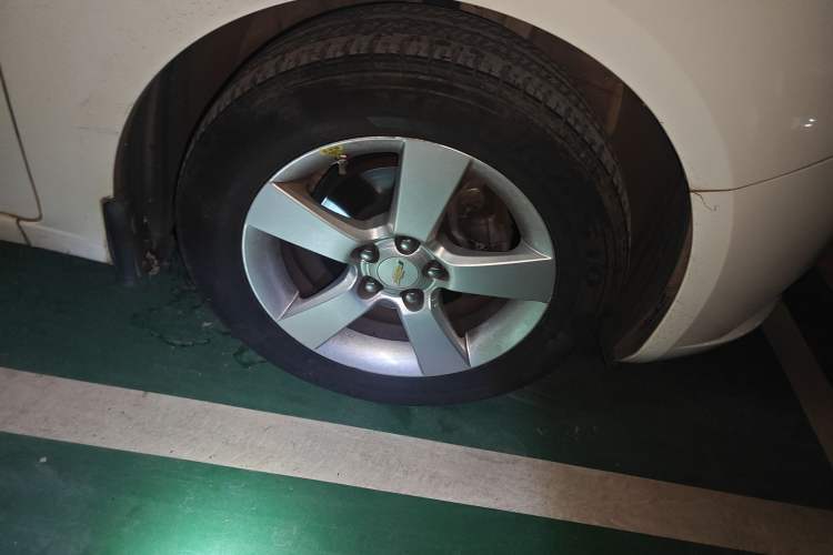 Used Chevrolet Cruze 2013 1.6L SE MT
