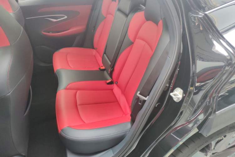 Used CHANGAN UNI-T 2020 1.5T Flagship Version
