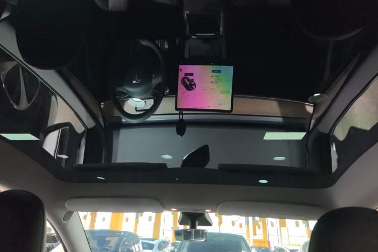 Used Tesla Model Y 2021 Long-Range All-Wheel-Drive Version