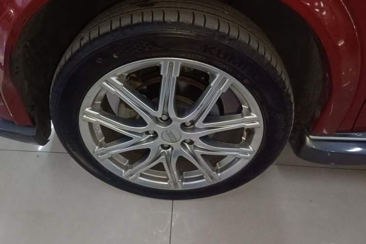 Used Infiniti ESQ 2014 1.6L Spontaneous Edition