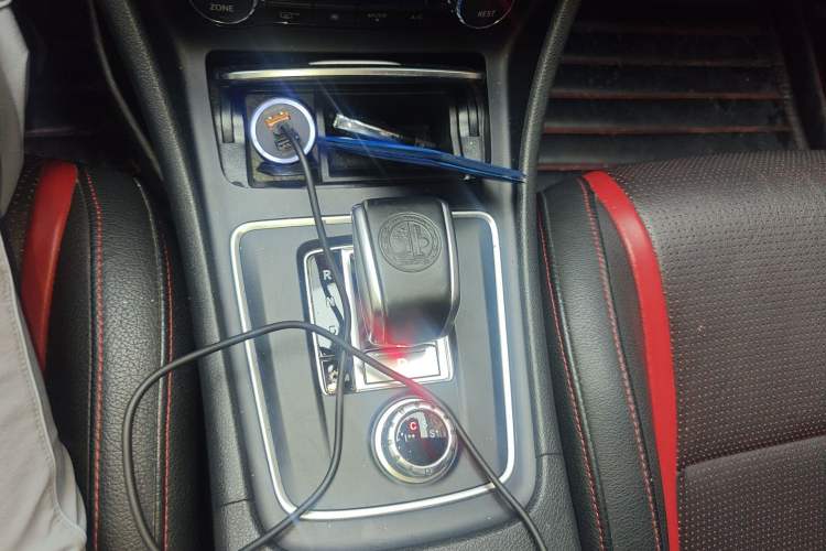 Used Mercedes-Benz GLA AMG 2017 Facelifted AMG GLA 45 4MATIC Gear Lever