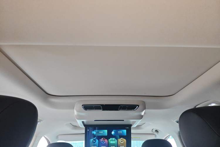 Used GAC Trumpchi Trumpchi E8 2024 Honor Series 2.0L Honor Edition
