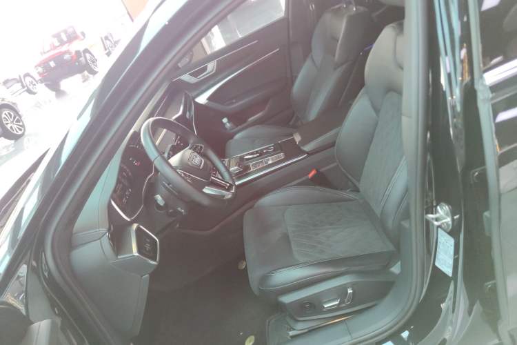 Used Audi A6L 2024 45 TFSI quattro Prestige Dynamic Edition
