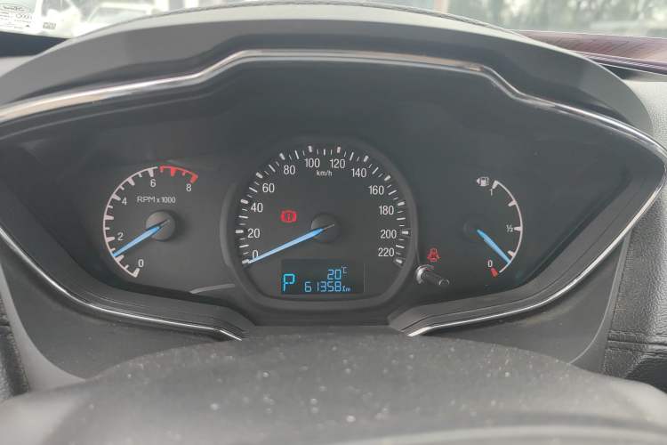 Used Ford Escort 2015 1.5L Automatic Fashion Model Instrument Cluster