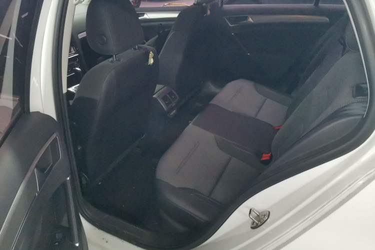 Used Volkswagen Golf 2019 1.6L Automatic Comfort Model China V Standard
