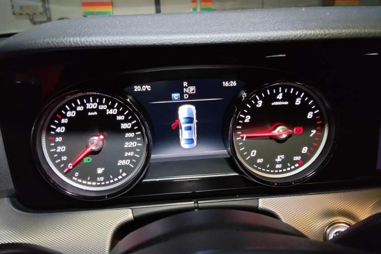 Used Mercedes-Benz E-Class 2017 E 200 Sport 4MATIC
