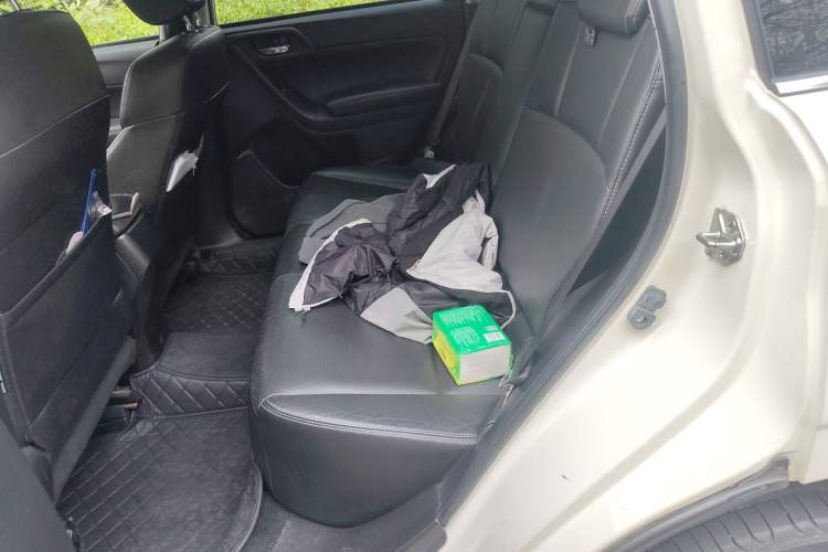 Used Subaru Forester 2013 2.5i Automatic Luxury Edition
