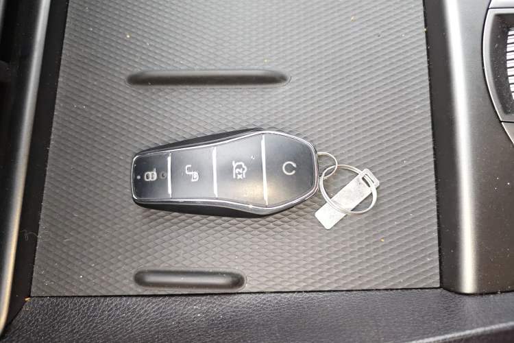 Used BYD Seal 05 DM-i 2025 DM-i Intelligent Drive 120KM Flagship Model Interior 1