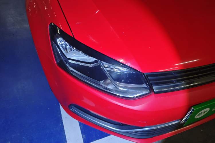 Used Volkswagen Polo 2016 1.6L Automatic Comfort Model
