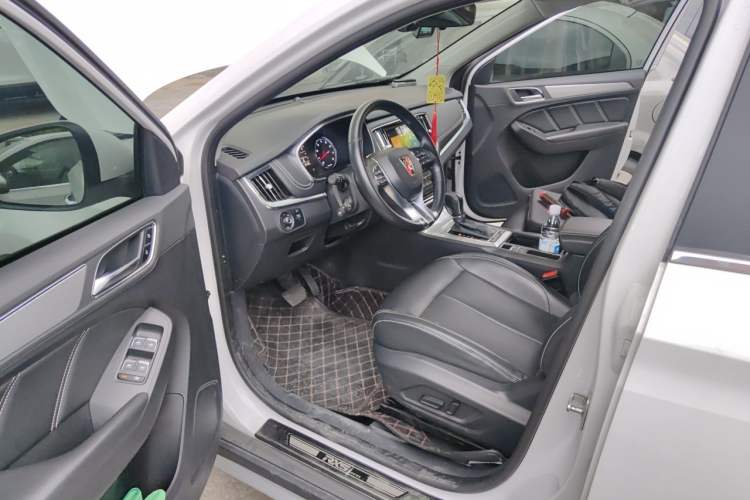 Used Roewe RX5 2018 20T Two-Wheel Drive Automatic Flagship Edition
