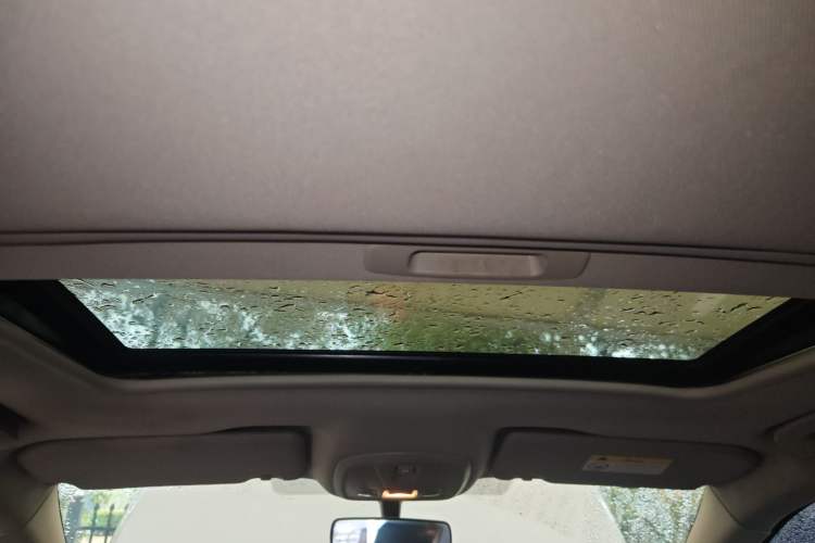 Used Peugeot 408 2015 1.2T Automatic Luxury Edition