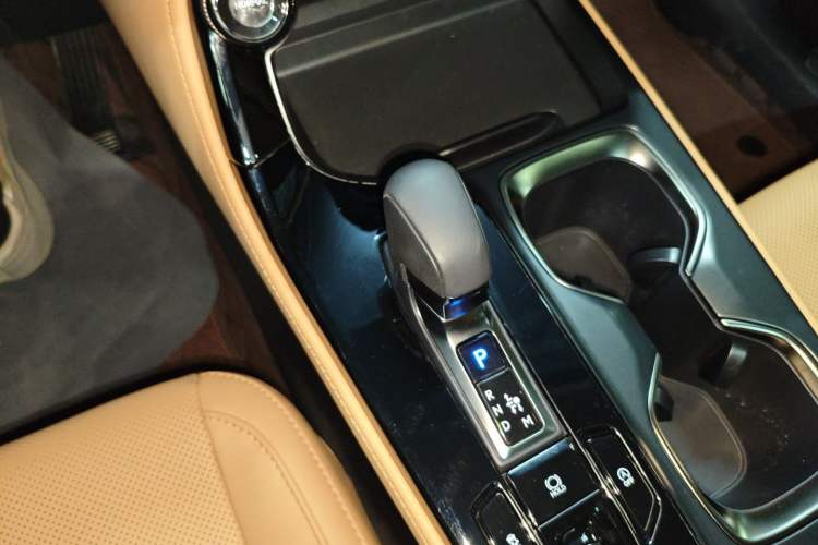 Used Lexus NX 2023 260 Front-Wheel Drive ChuanYou Special Edition
