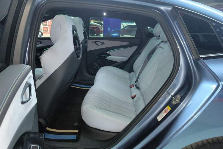 Used BYD Seal 2022 700 km Long-Range Rear-Wheel-Drive Version
