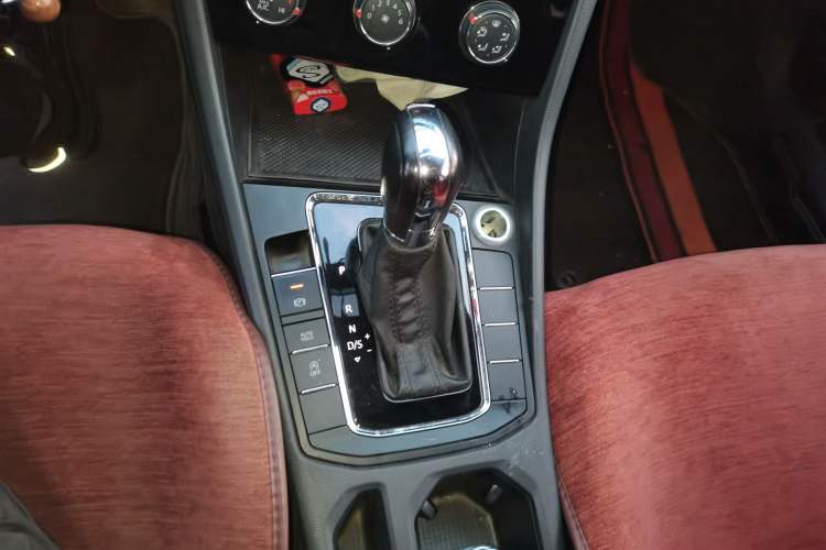 Used Volkswagen Bora 2020 1.5L Automatic Comfort Model
