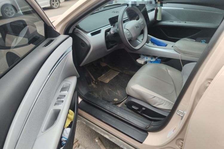 Used XPeng MONA M03 2024 620 with Ultra-Long Range Driver Seat