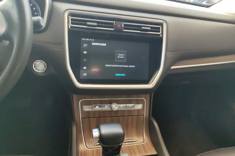 Used Roewe RX8 2019 30T Smart Connectivity Four-Wheel Drive Supreme Flagship Edition