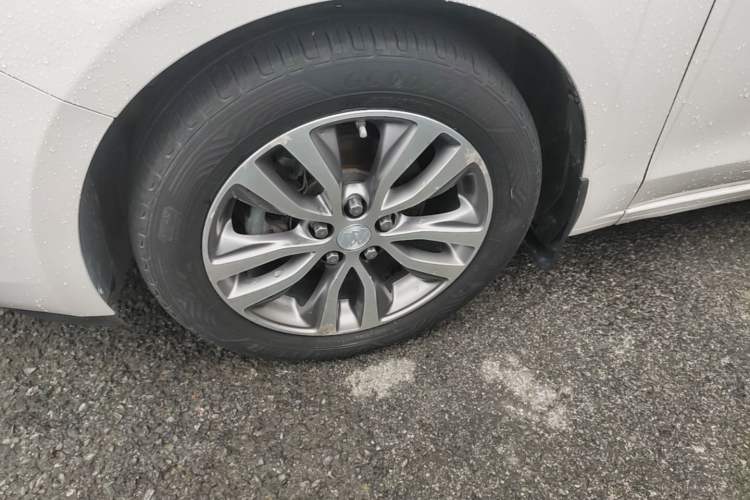 Used Buick GT 2019 18T Automatic Connected Elite Model China VI Standard
