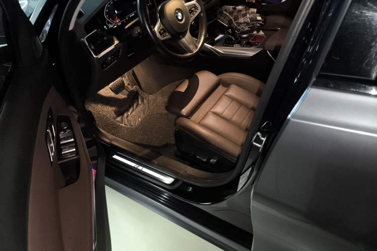 Used BMW 3 Series 2020 Facelifted 325Li M Sport Night Edition Package