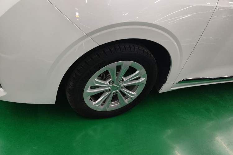 Used Wuling Jiachen 2022 1.5T CVT Smart Luxury Version