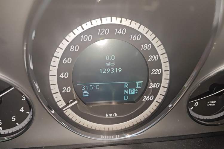 Used Mercedes-Benz E-Class 2011 E 300 L Fashion Prestige Model